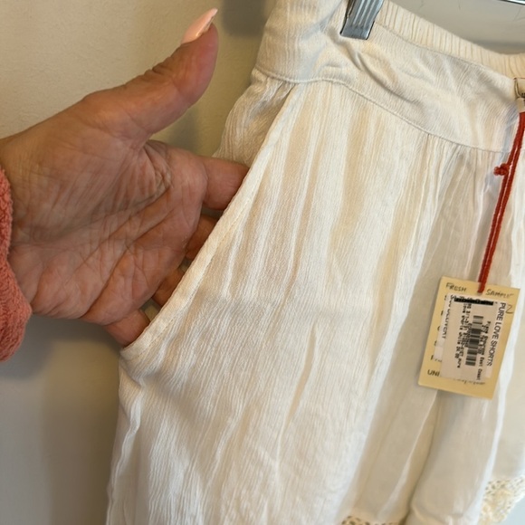 Raga Pure Love Shorts White Gauze Embroidered Trim - Picture 5 of 7